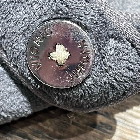 Vionic | Orthopedic Gray Plush Hook and Loop Closure Slippers 6 - Picture 10 of 10